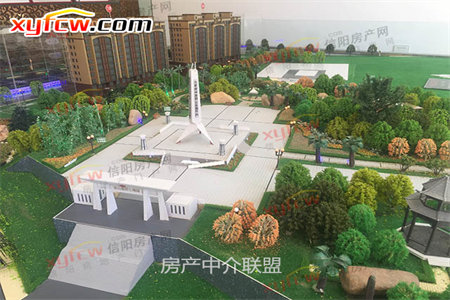 明湖中学附近正大城市花园3室2厅2卫136m2精装修